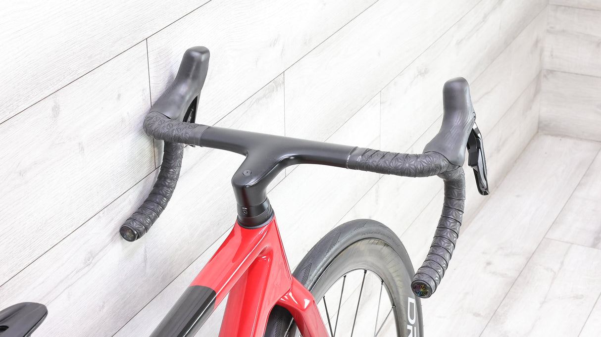 Canyon Ultimate CF SL 7 Di2 Road Bike - 2024, Small