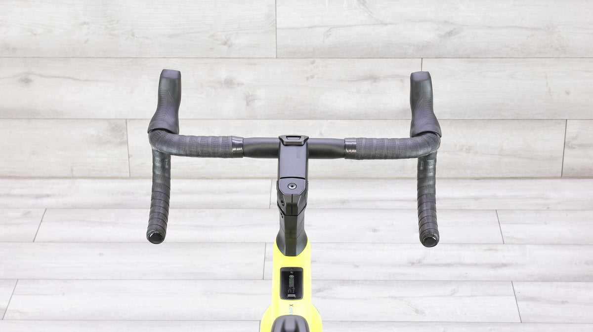 BMC Roadmachine 01 AMP X TWO Road E-Bike - 2023, 54cm