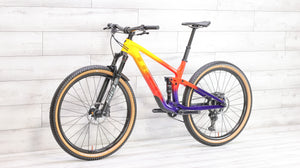 Trek Top Fuel 9.8 XT Gen 3 Mountain Bike - 2022, Med/Large
