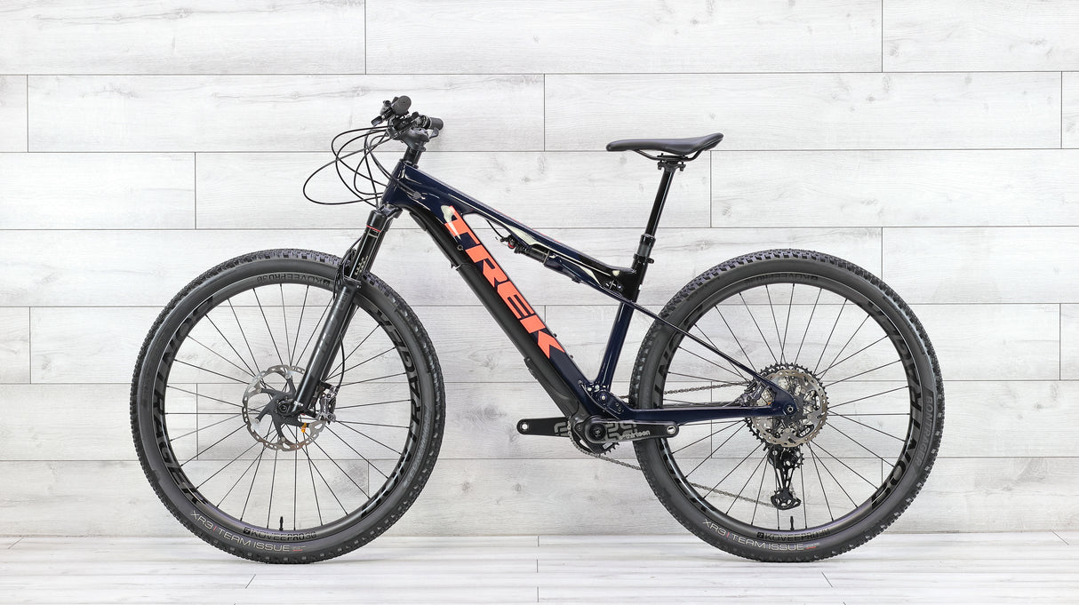 Trek E-Caliber 9.8 XT Mountain E-Bike - 2022, Medium