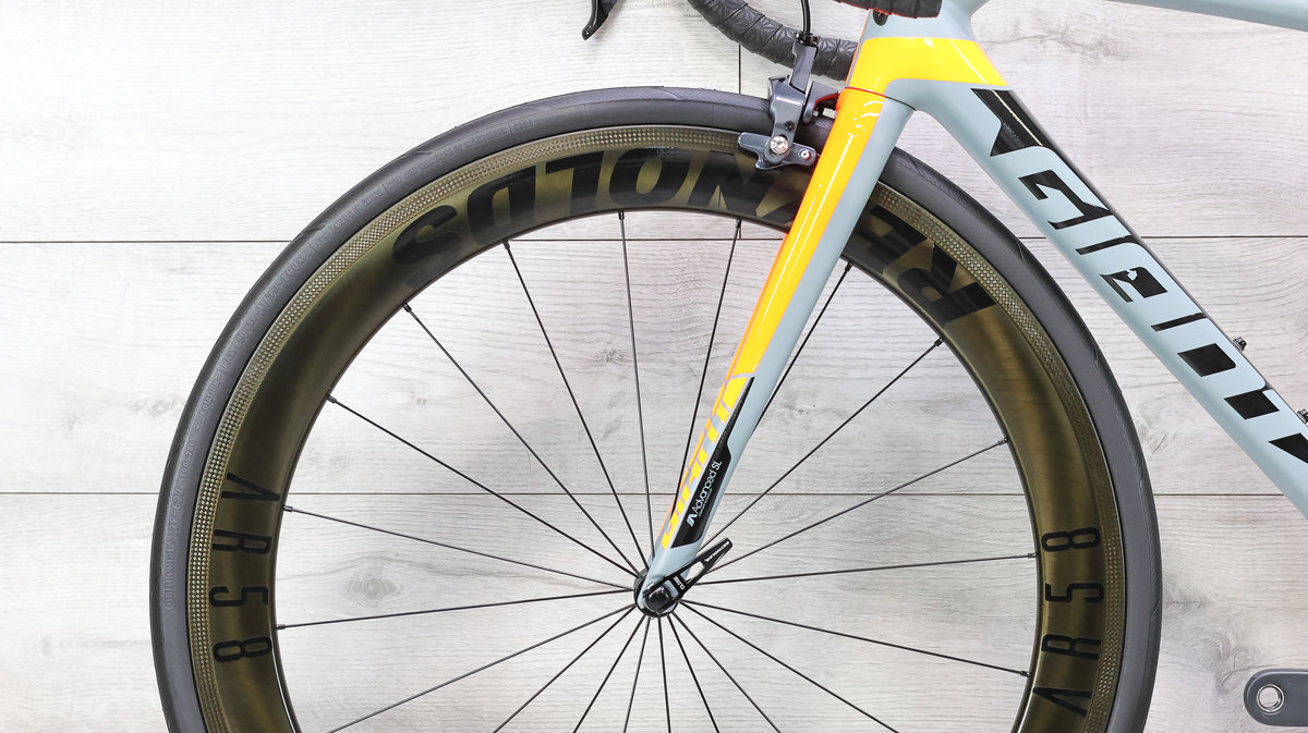 Giant TCR Advanced SL 2 KOM Road Bike - 2018, Small