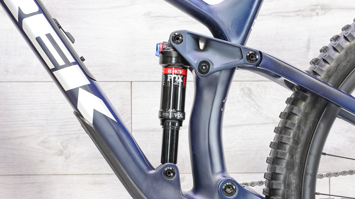 Trek Fuel EX 9.7 Mountain Bike - 2022, Med/Large