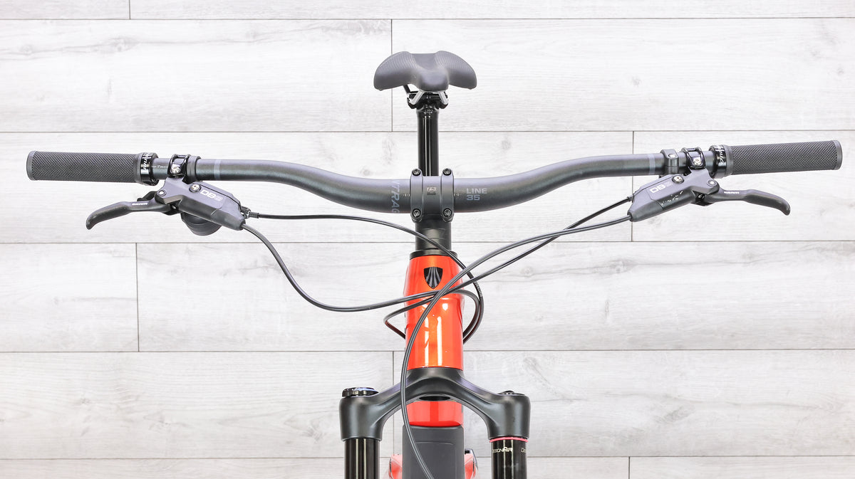 Trek Slash 7 Gen 5 Mountain Bike - 2023, Large