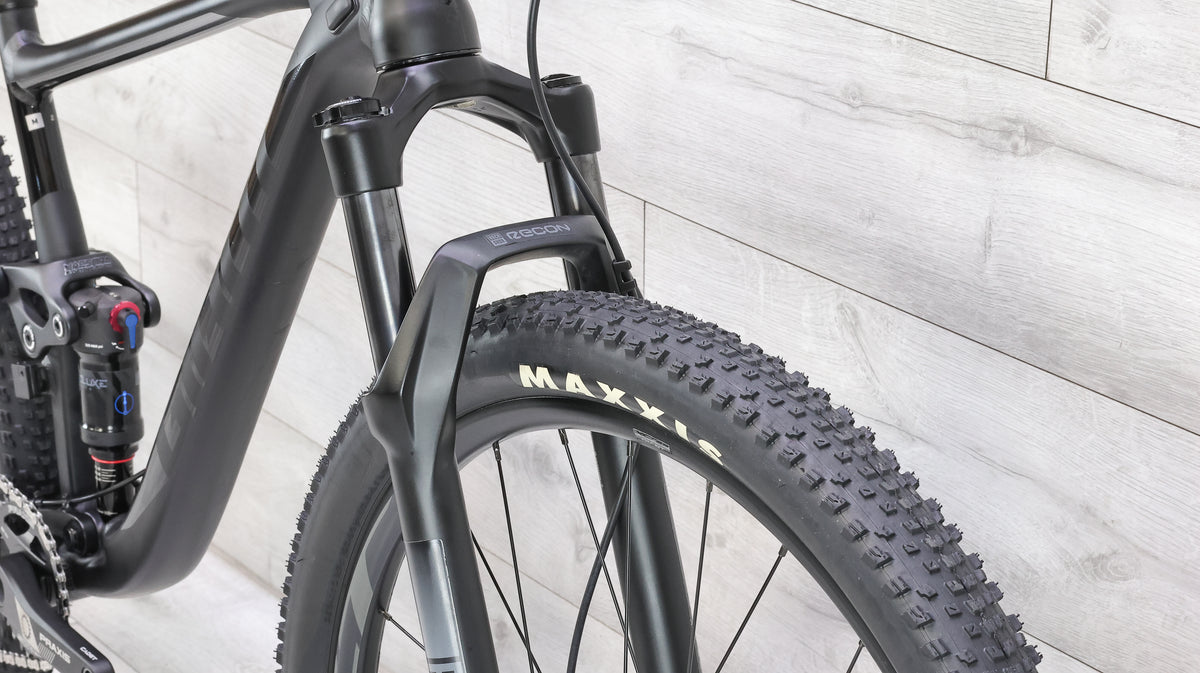 Giant Anthem 29 2 Mountain Bike - 2021, Medium