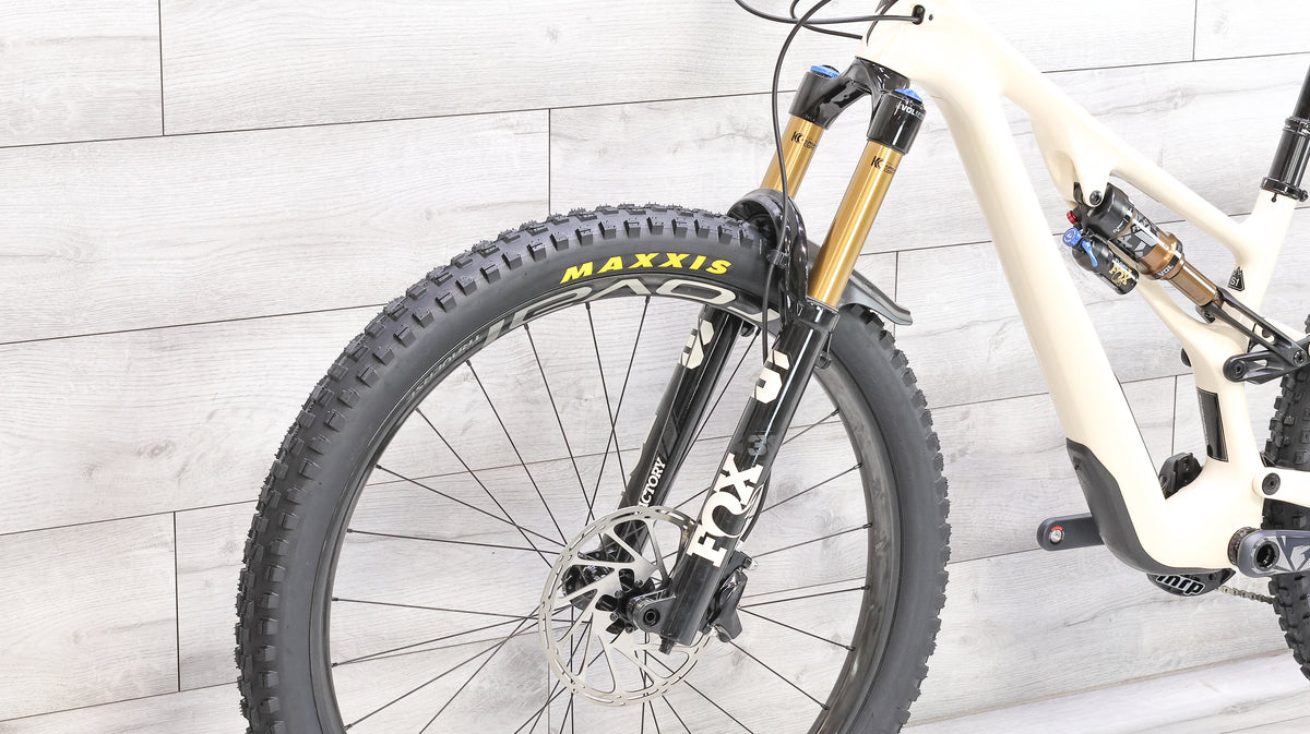 Specialized Stumpjumper EVO Pro Mountain Bike - 2022, S1 (X-Small)