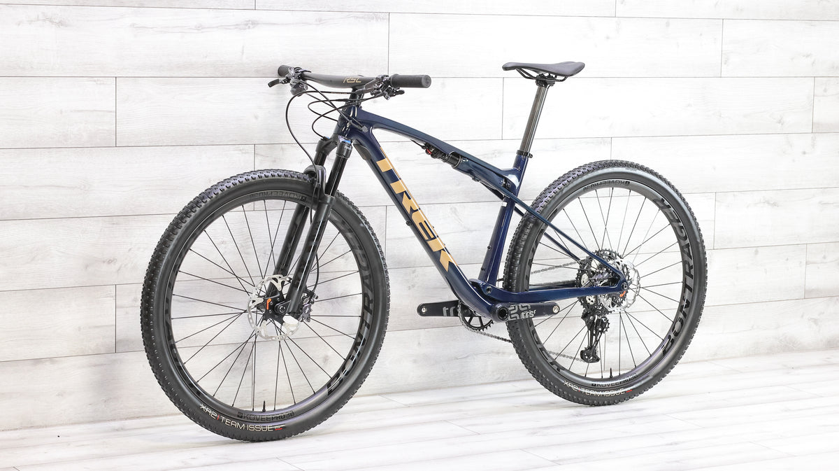 Trek Supercaliber 9.8 XT Project One Mountain Bike - 2022, Large