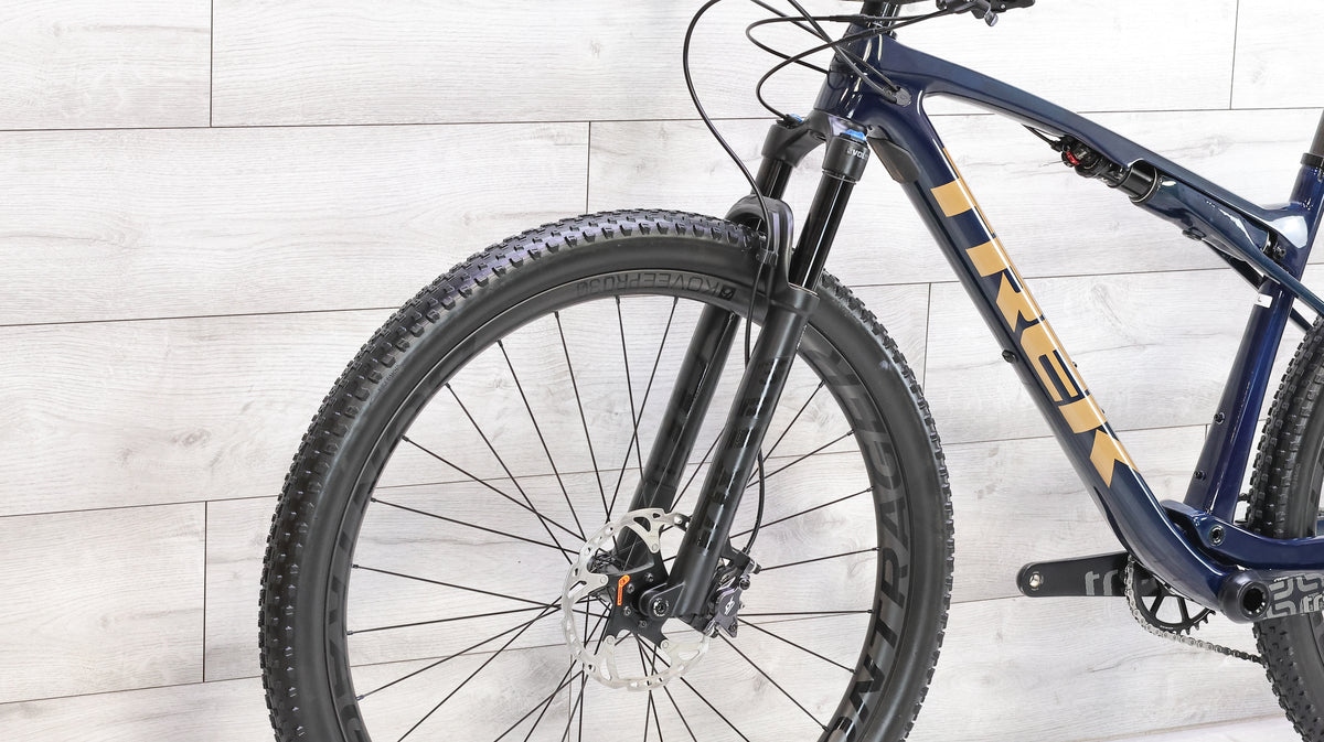 Trek Supercaliber 9.8 XT Project One Mountain Bike - 2022, Large