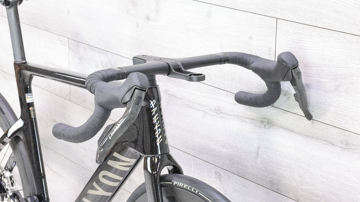 Canyon Aeroad CFR AXS w/Zipp 454 NSW Carbon Road Bike - 2026, Medium