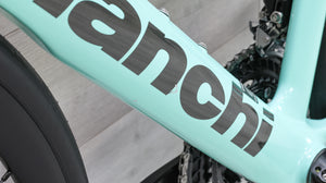 Bianchi Oltre Race 105 Di2 Road Bike - 2024, 53cm
