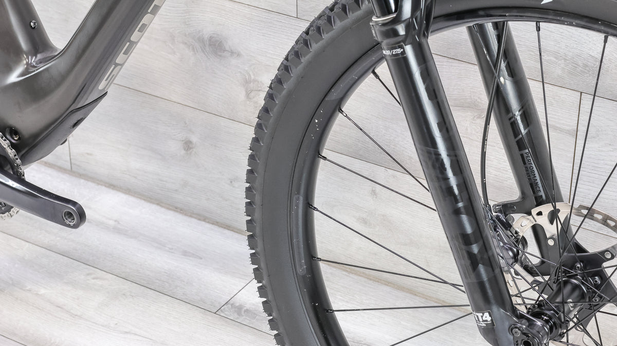 Scott Spark 910 Mountain Bike - 2023, Small