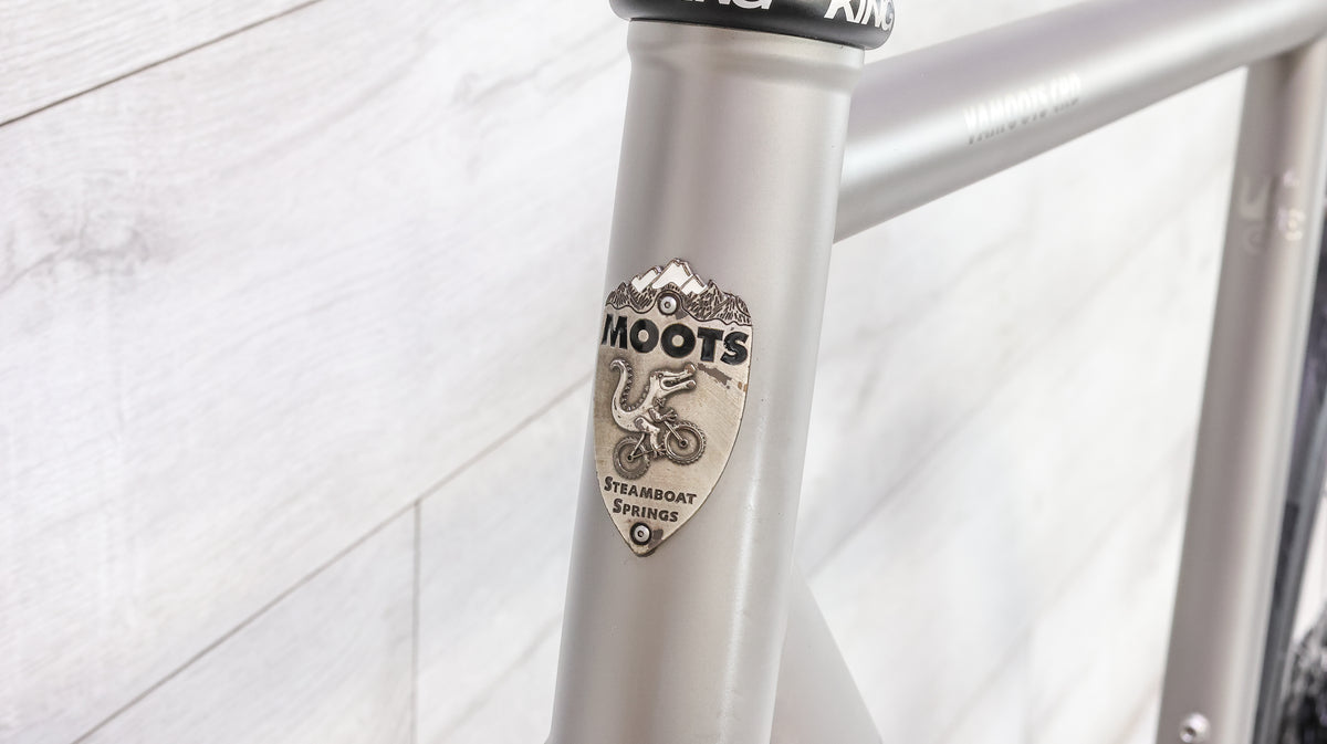 Moots Vamoots CRD Ultegra Di2 w/ENVE SES 3.4 Titanium Road Bike - 2024, 58cm