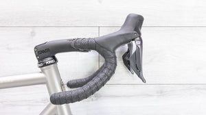 Moots Vamoots CRD Ultegra Di2 w/ENVE SES 3.4 Titanium Road Bike - 2024, 58cm