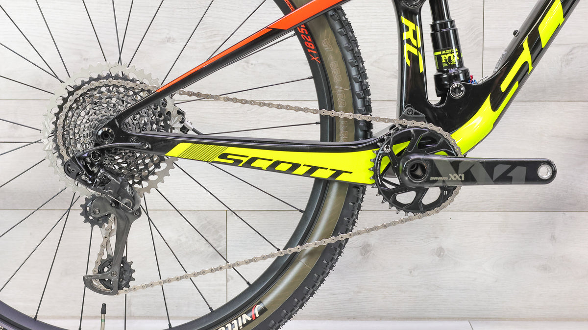 Scott Spark RC 900 World Cup Mountain Bike - 2018, Medium