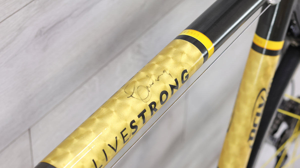 Trek Madone SL Livestrong Limited Edition Lance Armstrong Road Bike - 2005, 60cm