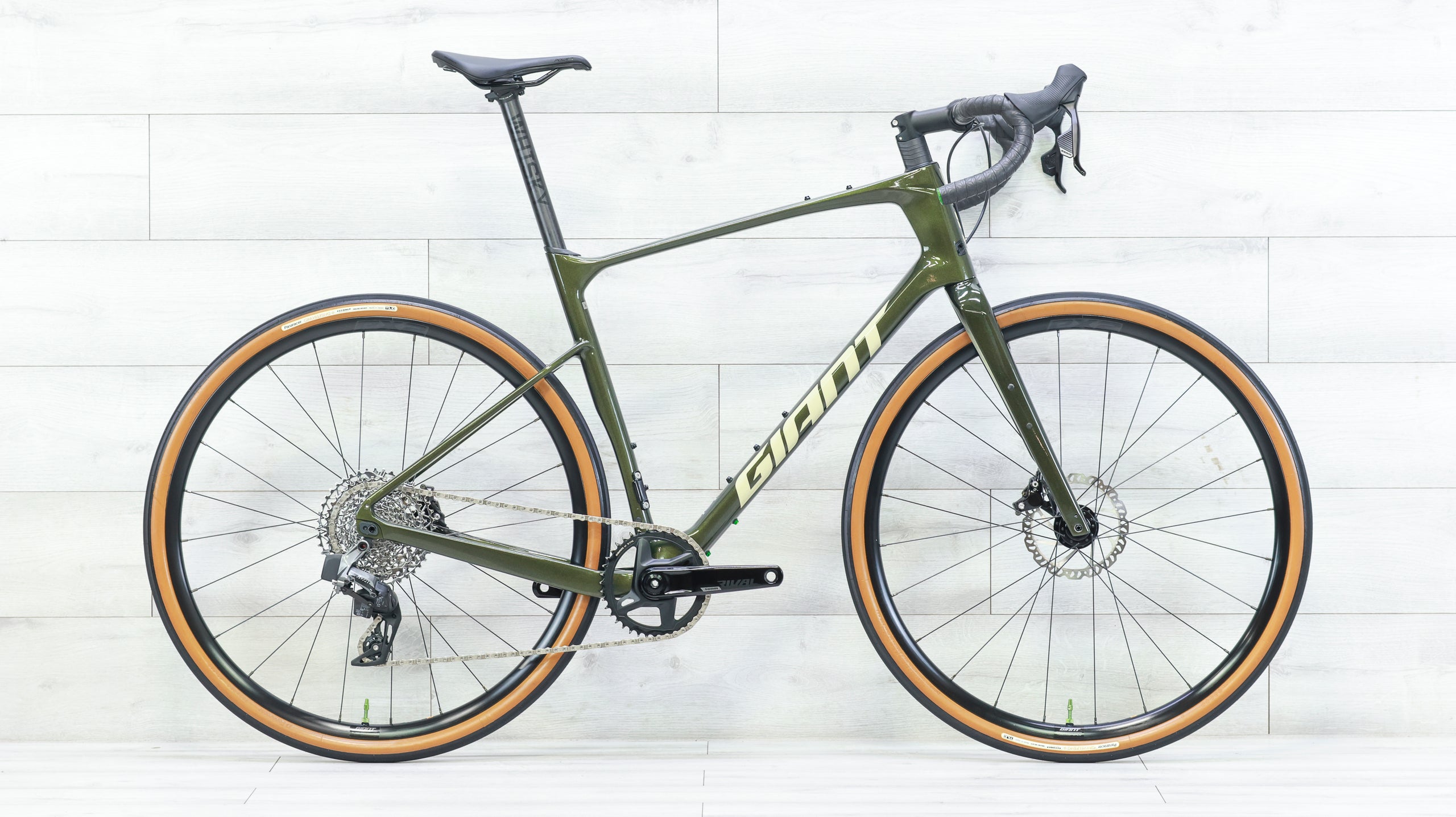 giant gravel bike sale Giant Revolt Advanced 1 Gravel Bike