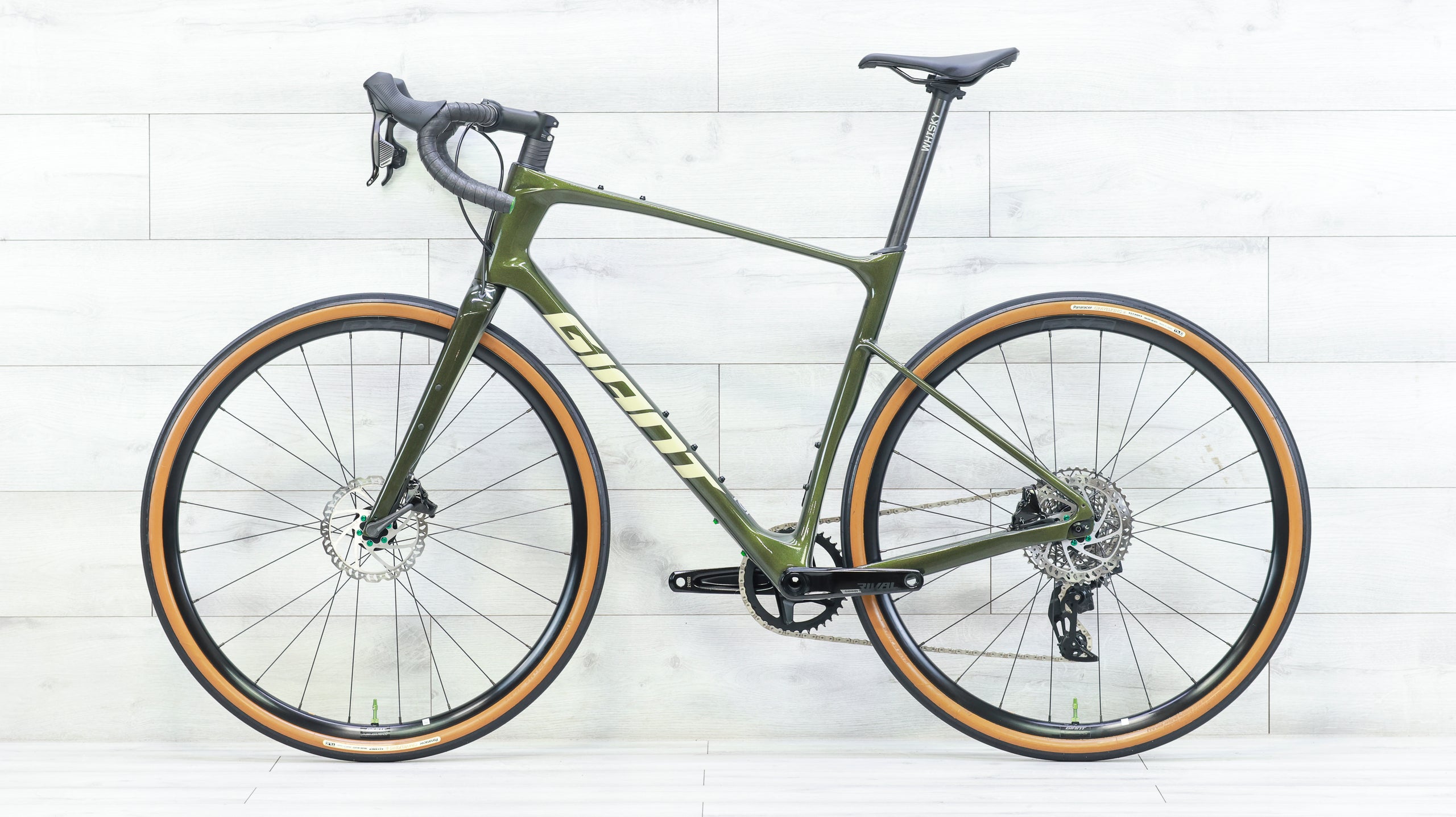 giant revolt gravel bike 2022 Giant Revolt Advanced 1 Gravel Bike