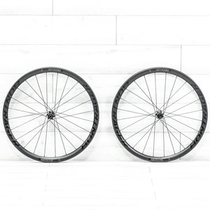 Bontrager Aeolus Pro 3 TLR Carbon Disc Wheelset – 700c, Tubeless, Center Lock, HG 11-Speed