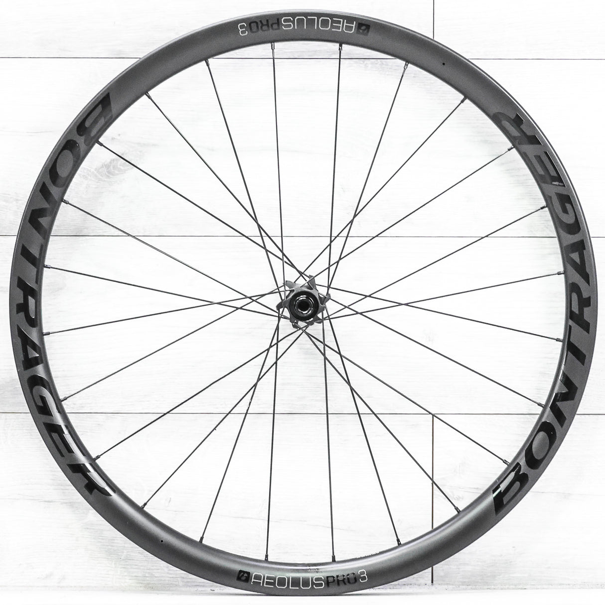 Bontrager Aeolus Pro 3 TLR Carbon Disc Wheelset – 700c, Tubeless, Center Lock, HG 11-Speed