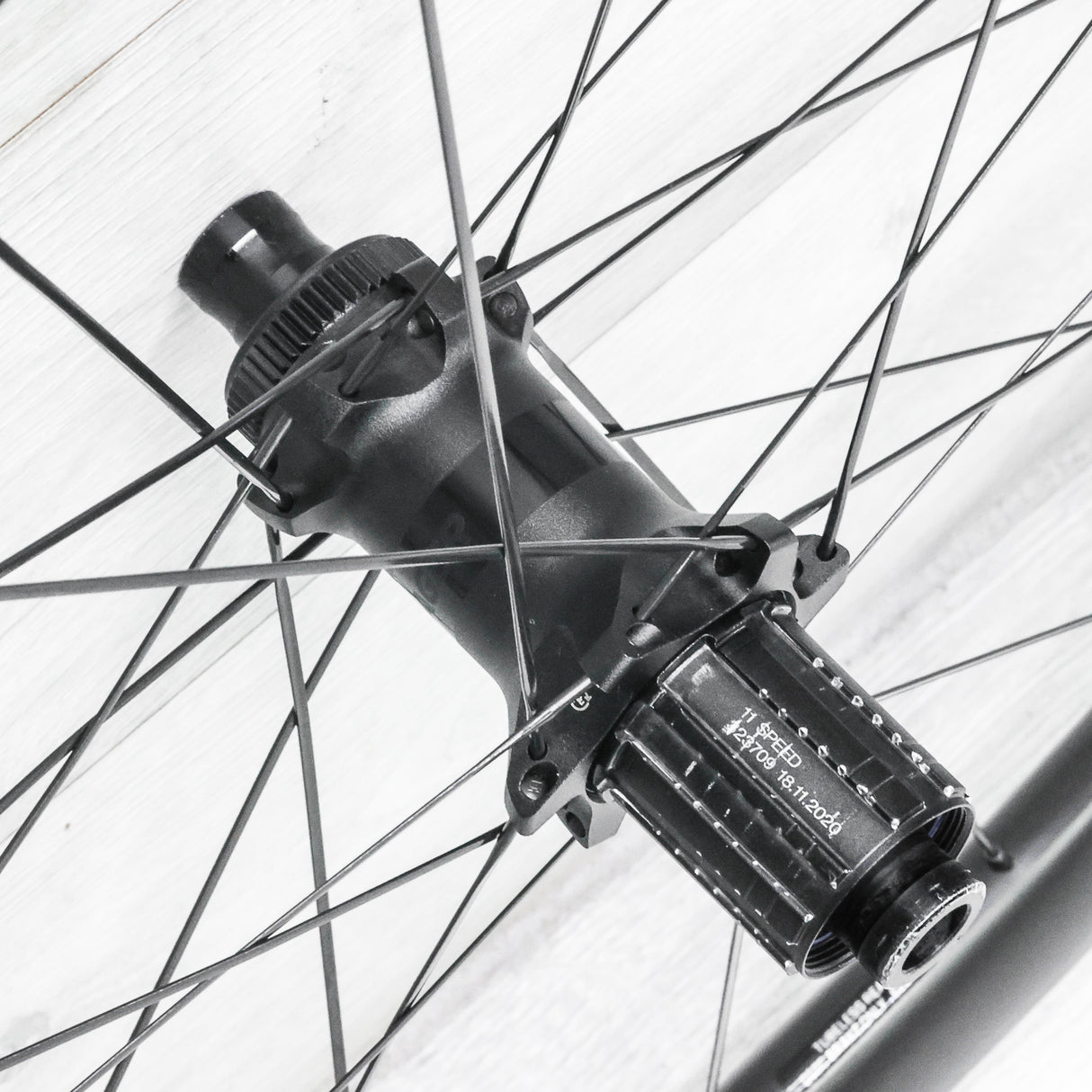 Bontrager Aeolus Pro 3 TLR Carbon Disc Wheelset – 700c, Tubeless, Center Lock, HG 11-Speed