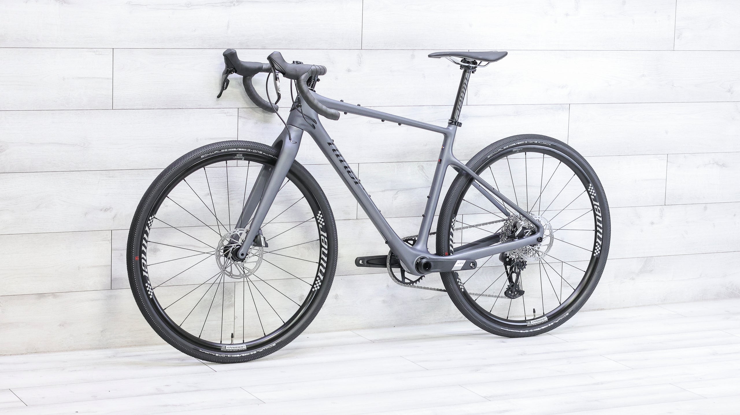 1x9 gravel bike Niner ORE 9 RDO - 2 Star Apex XPLR Gravel Bike