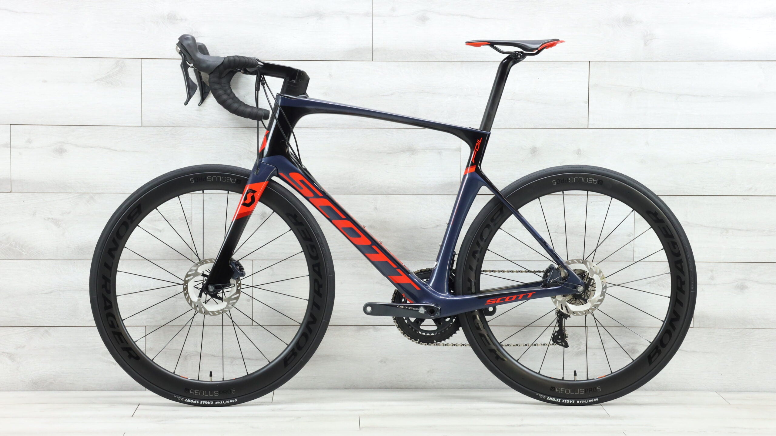 2018 Scott Foil 20 Disc Road Bike