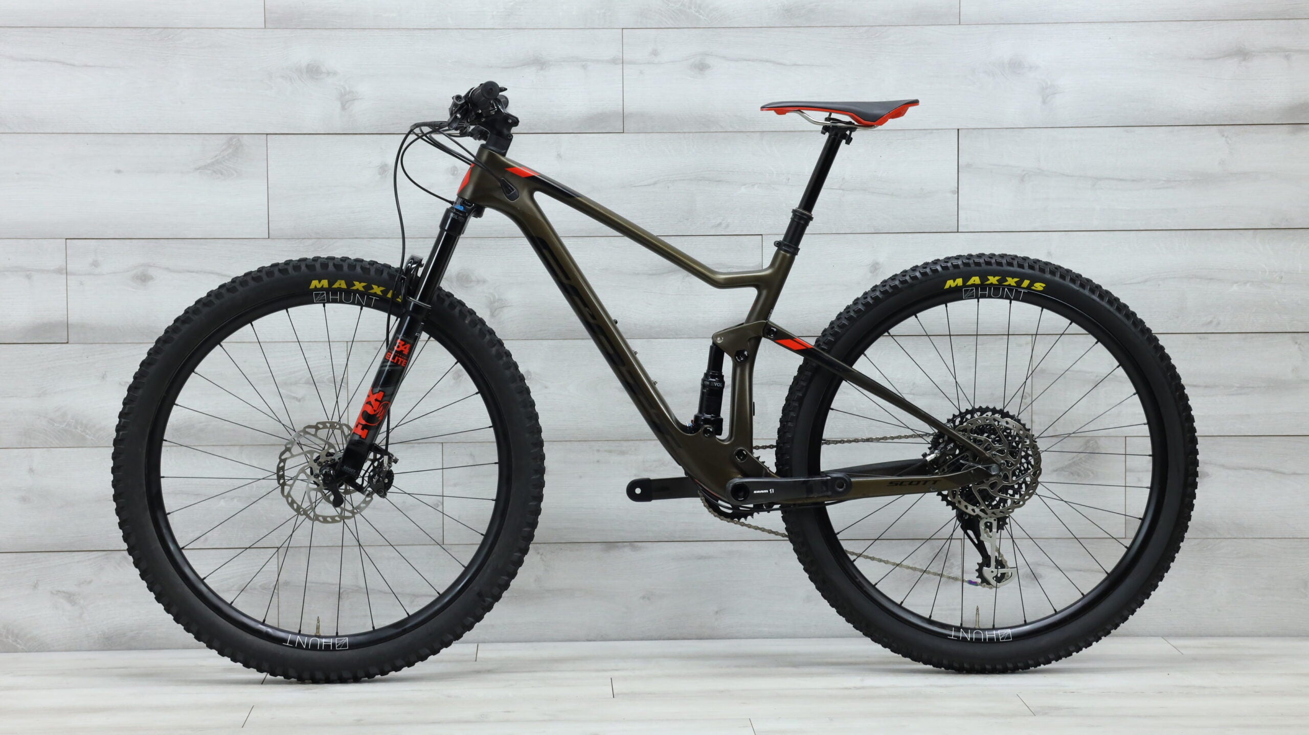 2019 Scott Spark 910 Mountain Bike