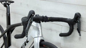 2019 Trek Madone SL  Road Bike - 52cm