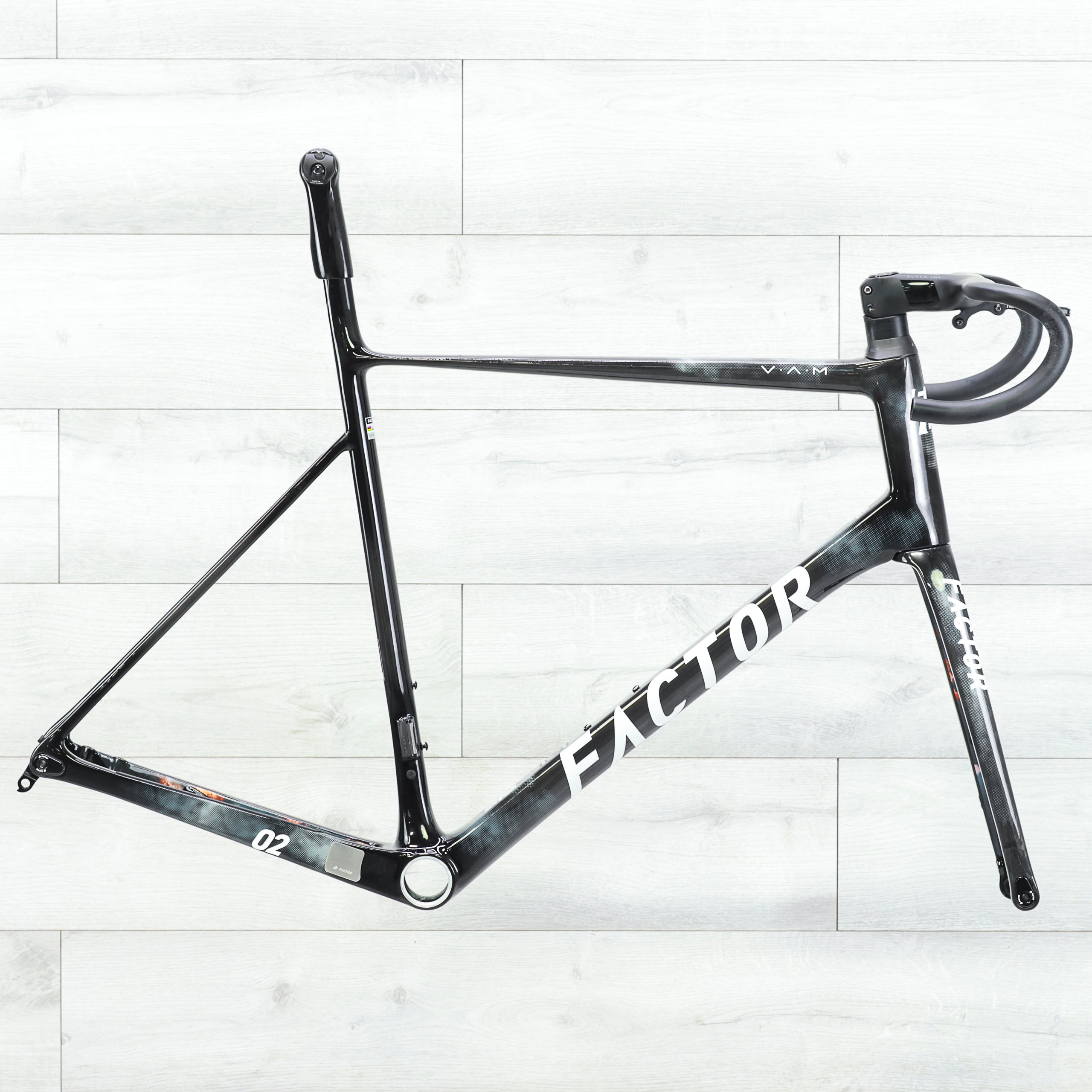 Factor o2 フレームセットのみ