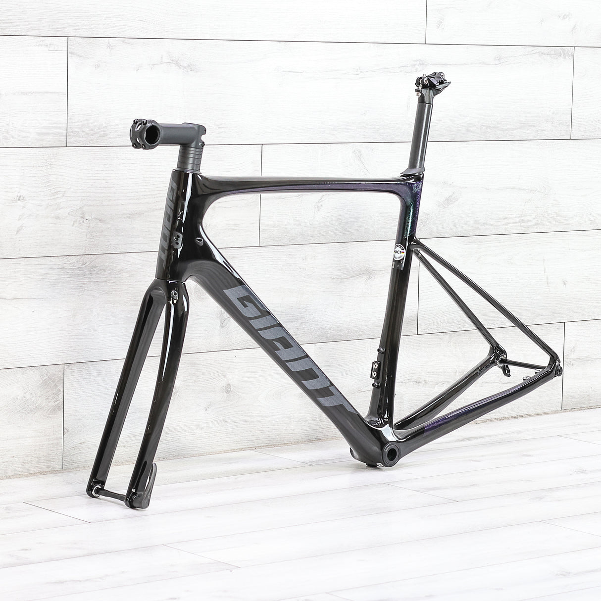 Giant Defy Advance 1 Road Bike Frameset - 2025, Med/Large