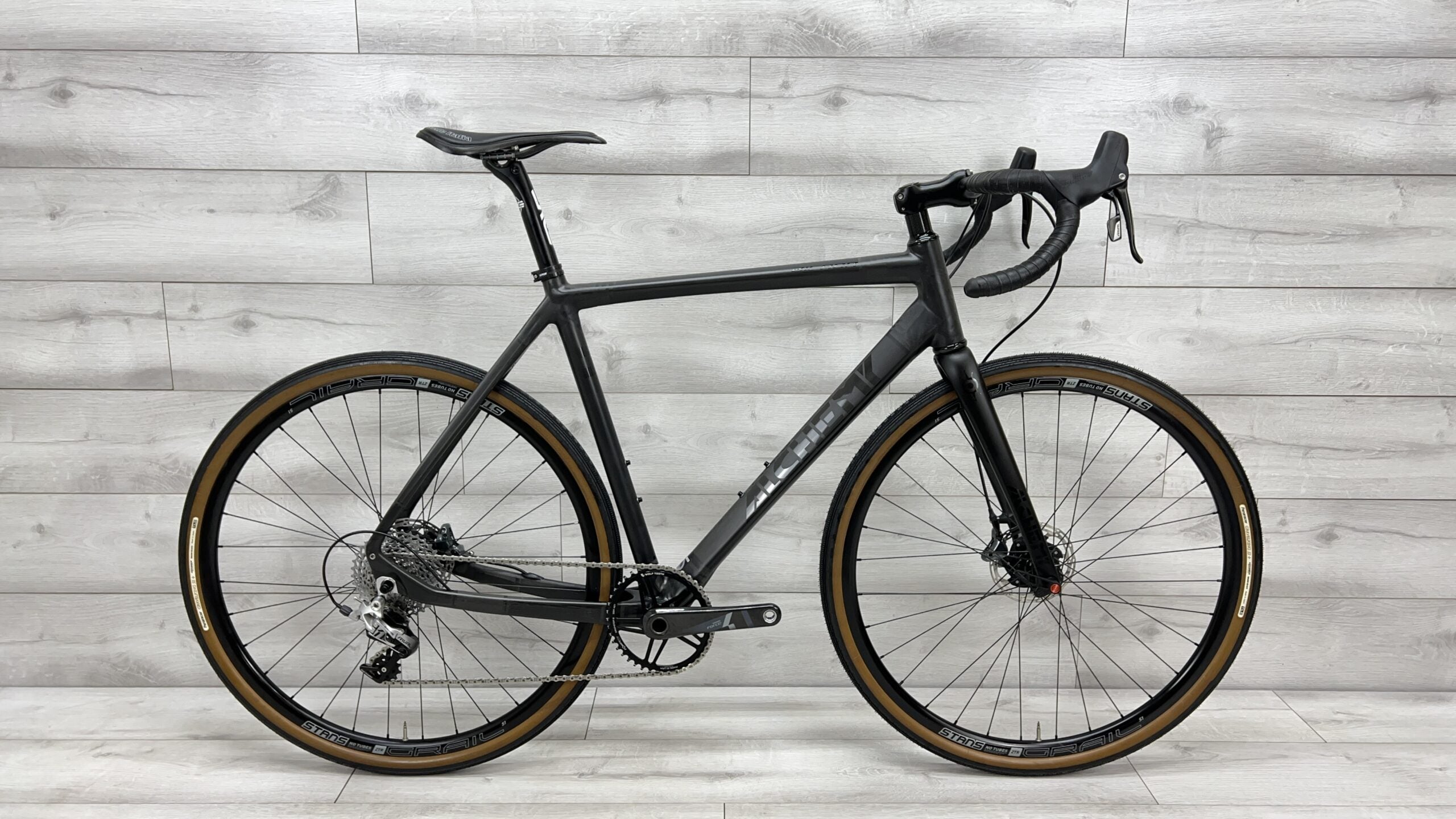 alchemy gravel bike Alchemy Aithon Gravel Bike