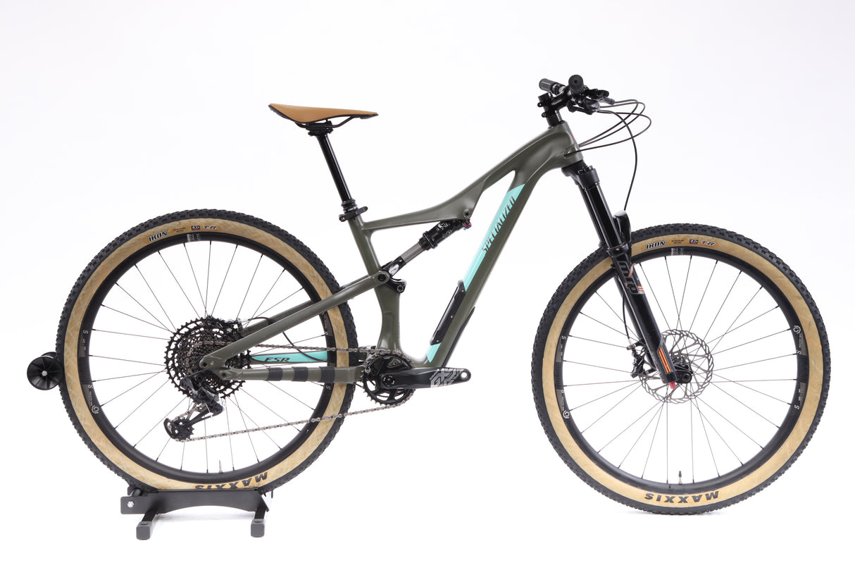 2017 Specialized Rumor Carbon  Mountain Bike - Small