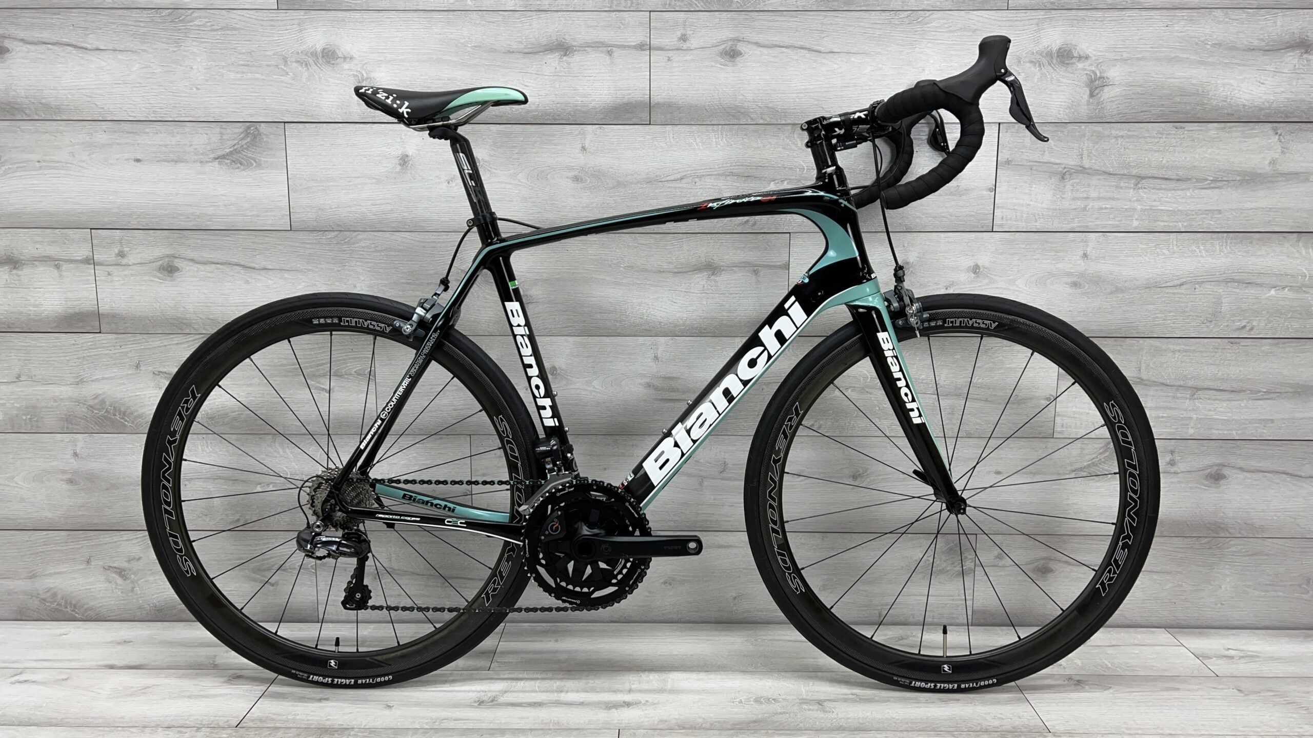 2017 Bianchi Infinito CV Road Bike 59cm