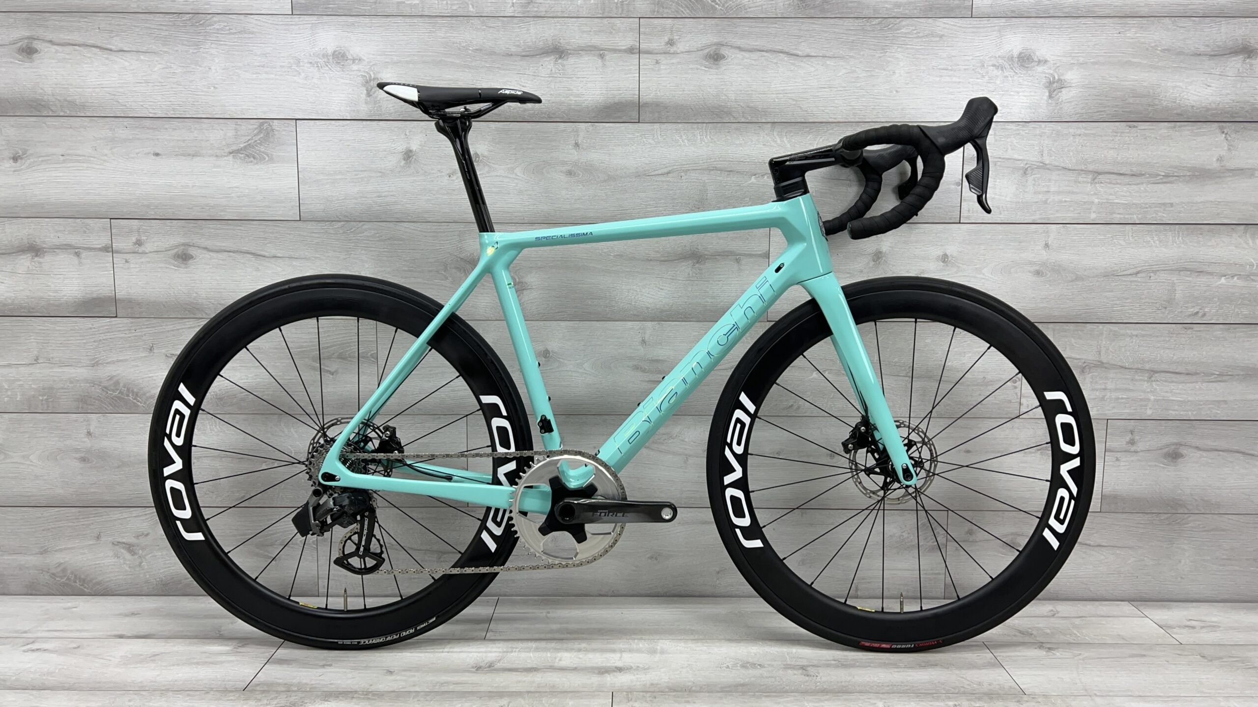2022 Bianchi Specialissima Road Bike - 55cm – Cycle Limited