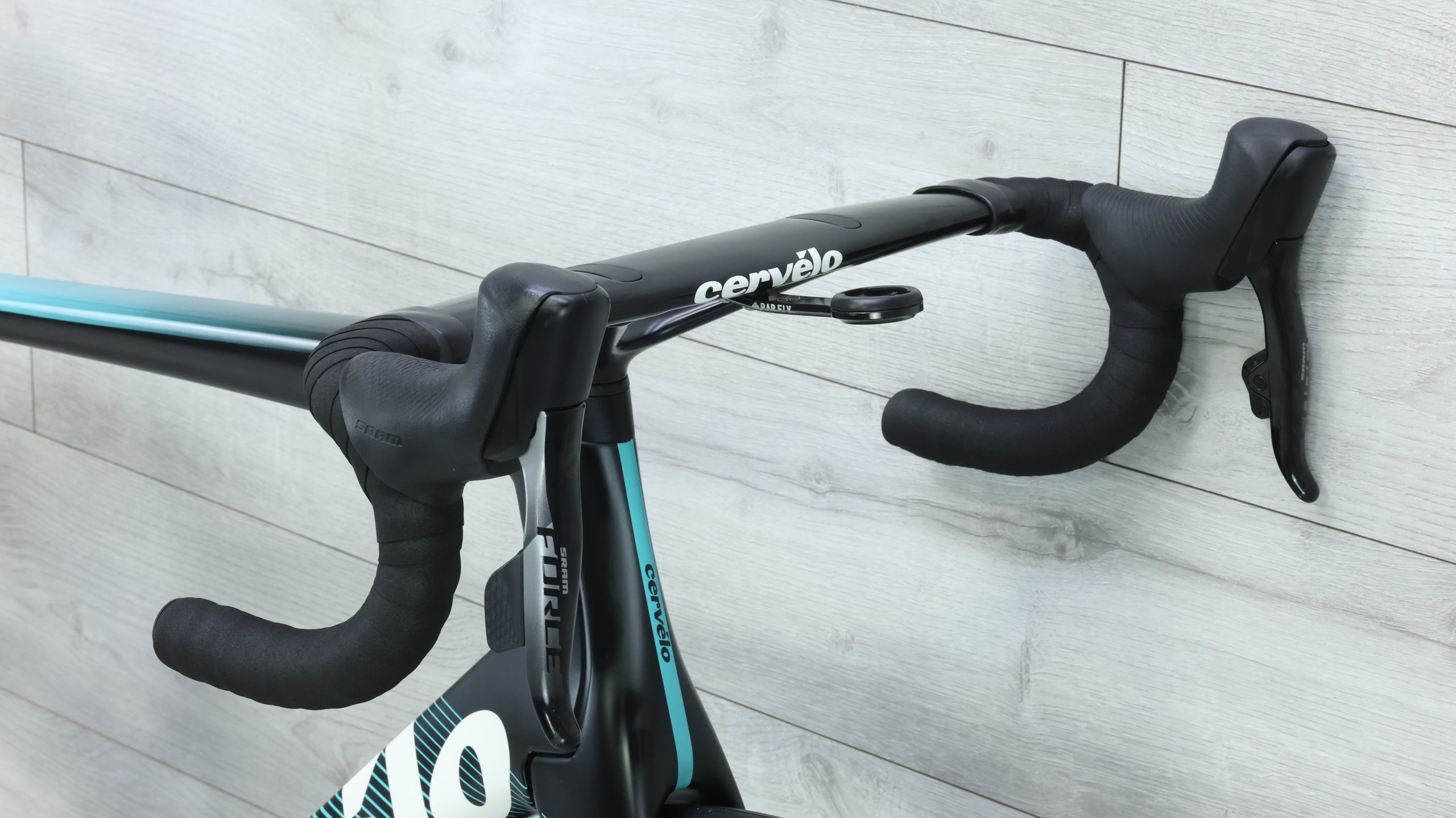 Guidon Cervélo HB14 - Cycles Dupuis Guidon Cervélo HB14 - Cycles Dupuis