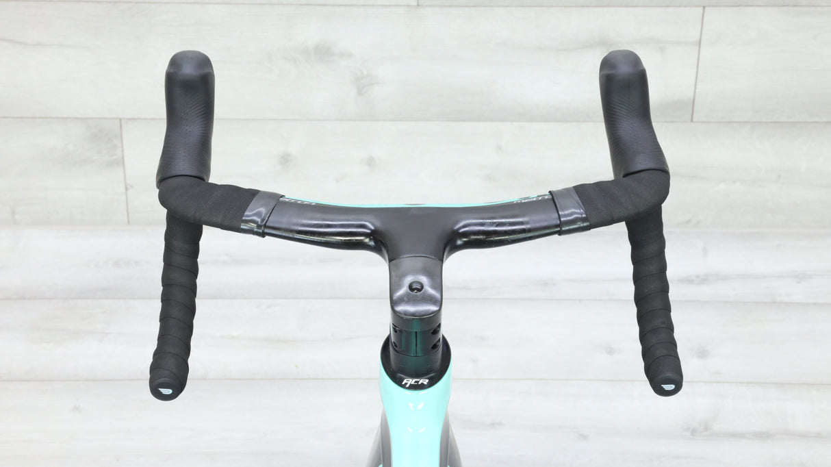 2020 Bianchi Oltre XR4 Red eTap AXS Road Bike - 50cm