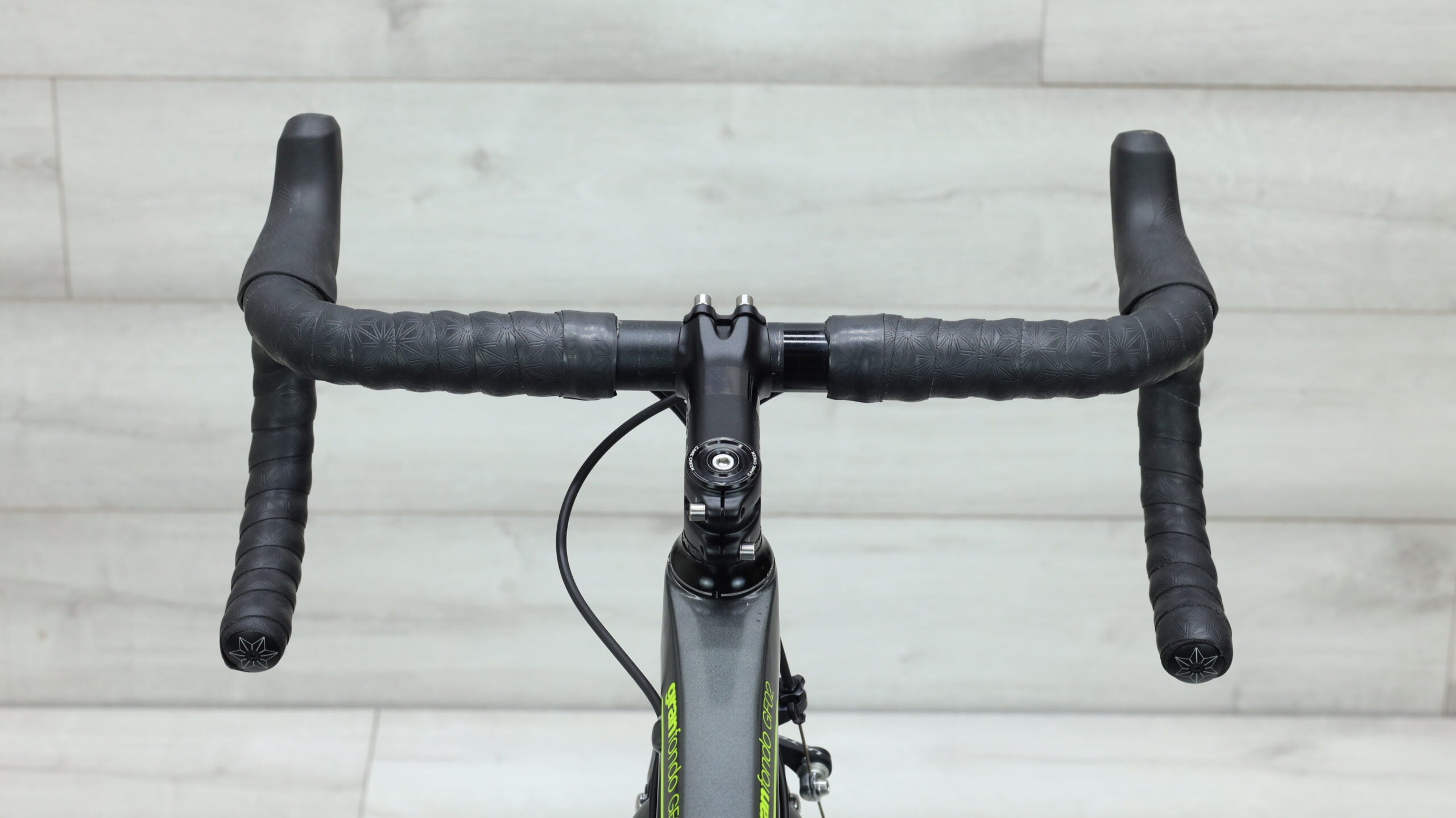 BMC Granfondo GF02 Road Bike - 2017, 56cm – Cycle Limited BMC Granfondo GF02 Road Bike - 2017, 56cm – Cycle Limited