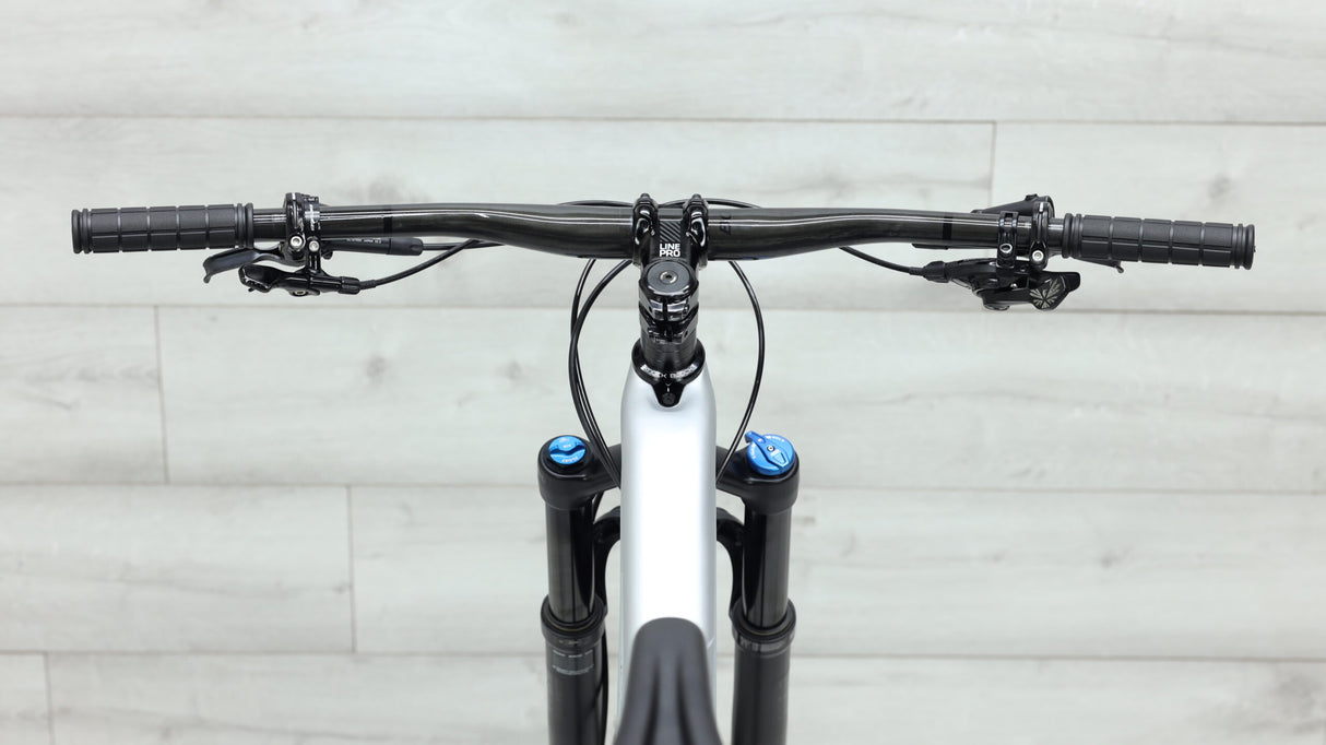 2019 Trek Fuel EX 9.8 29  Mountain Bike - Medium