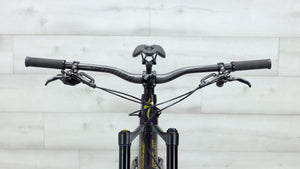 2018 Specialized Stumpjumper Coil Carbon 29/6Fattie  Mountain Bike - Medium