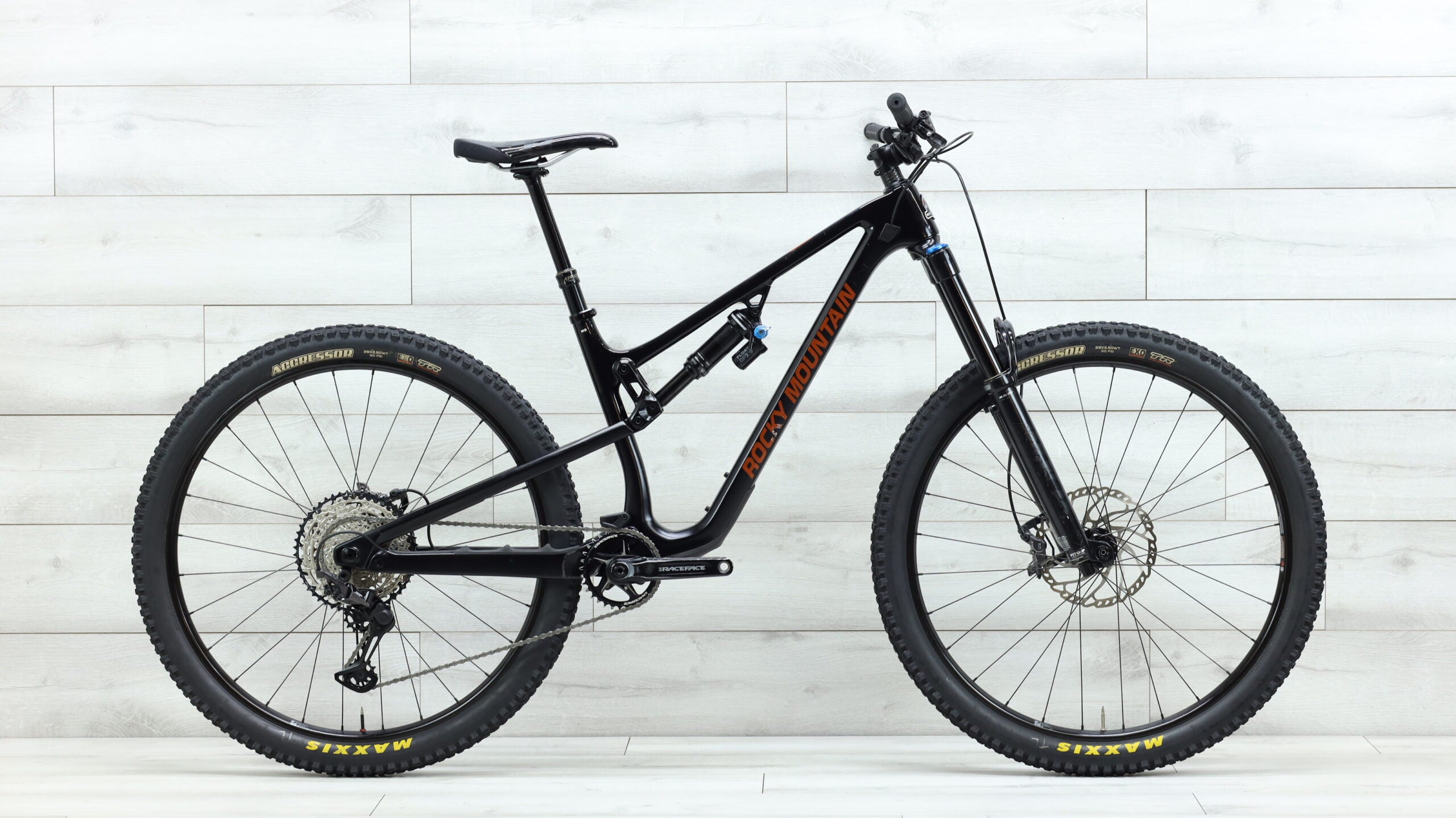 Bicycles Rocky Mountain Thunderbolt Alloy 30 Review Mountain