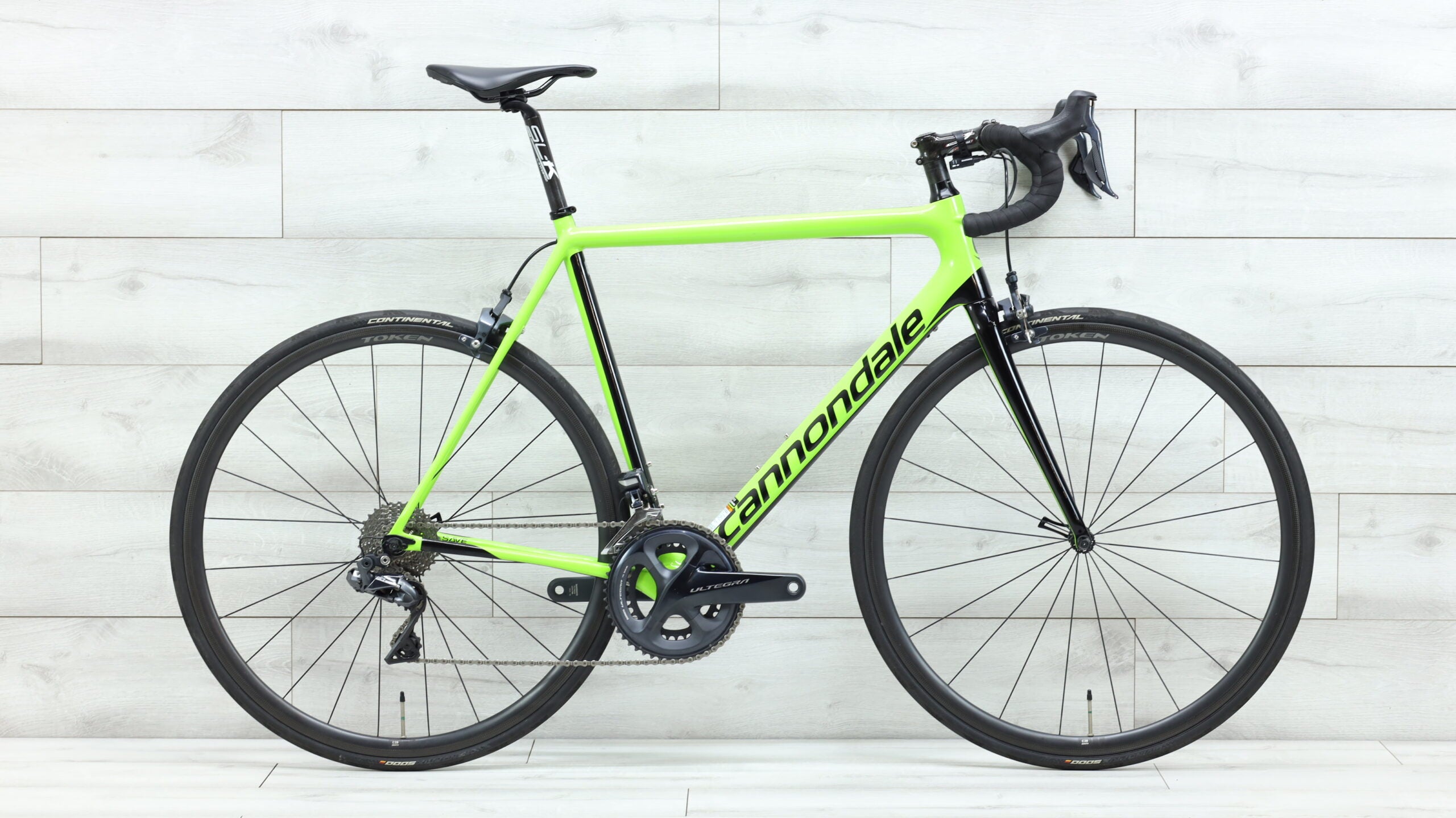 2018 Cannondale Supersix Evo Di2 Road Bike 56cm