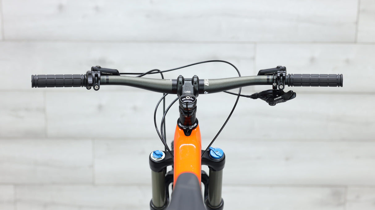 2017 Trek Fuel EX 9.7 29  Mountain Bike - Large
