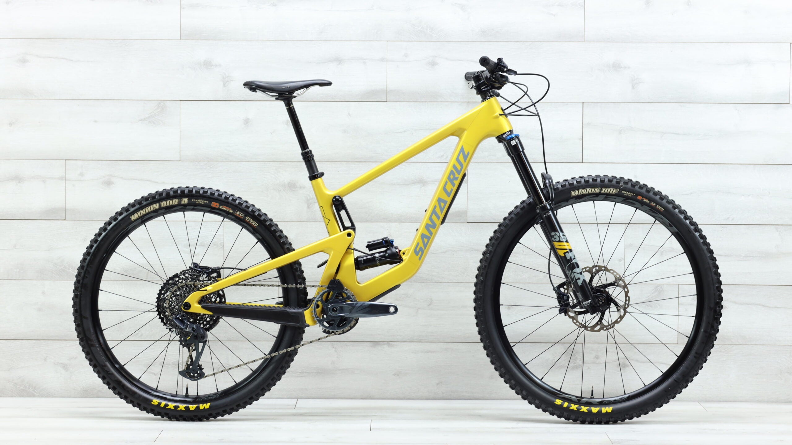 2022 Santa Cruz Bronson MX Mountain Bike Medium