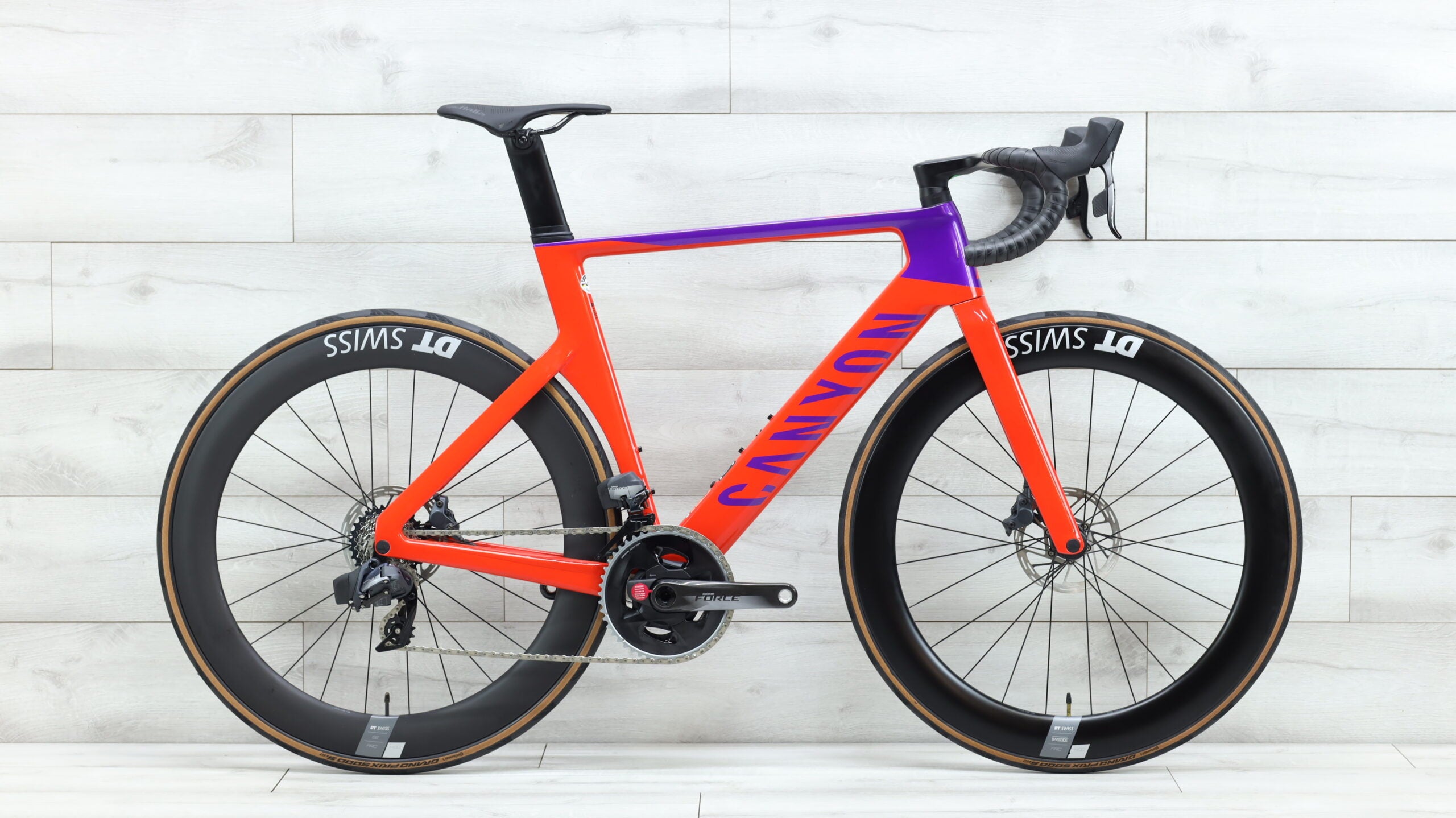 Vélo de route Canyon Aeroad CF SLX Disc eTap 2023 Moyen