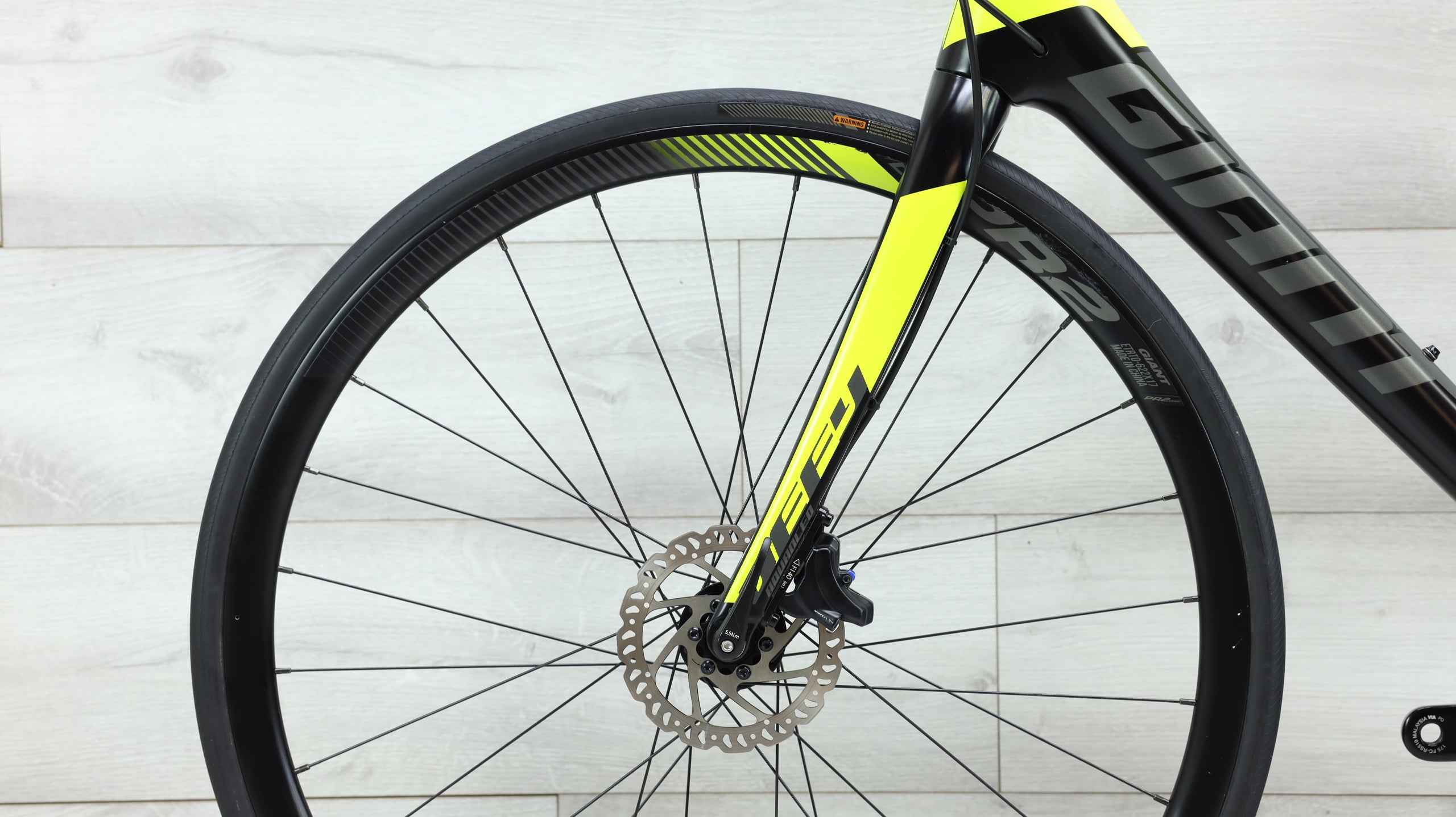 Giant Defy Advanced Road Bike 2018, Large - Main Image