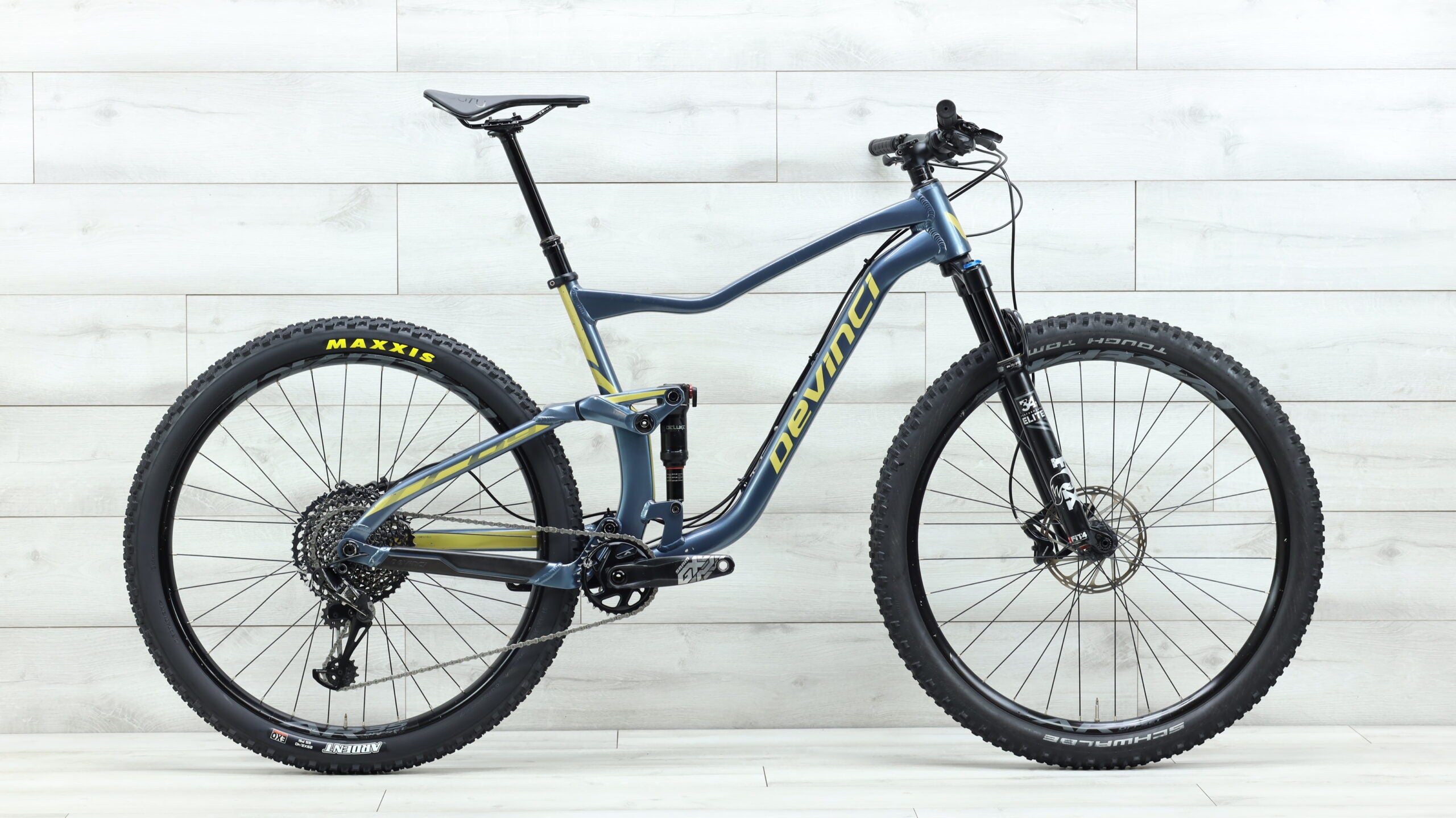 2020 Devinci Troy 29 Mountain Bike X Large Cycle Limited