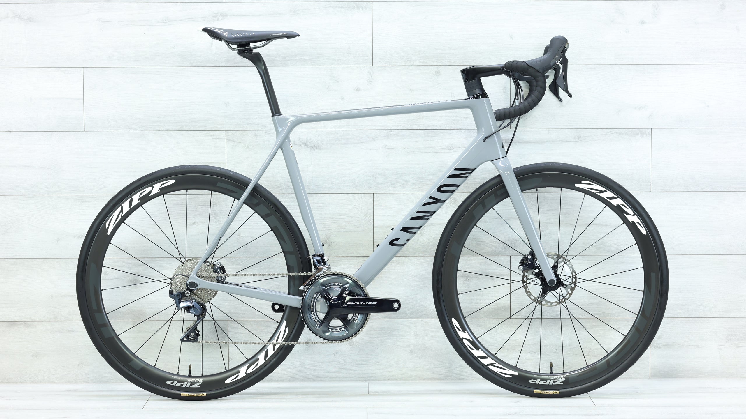 2023 Canyon Ultimate CF SL Disc Road Bike