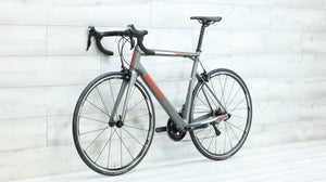 2017 BMC Teammachine SLR02 Road Bike - 57cm