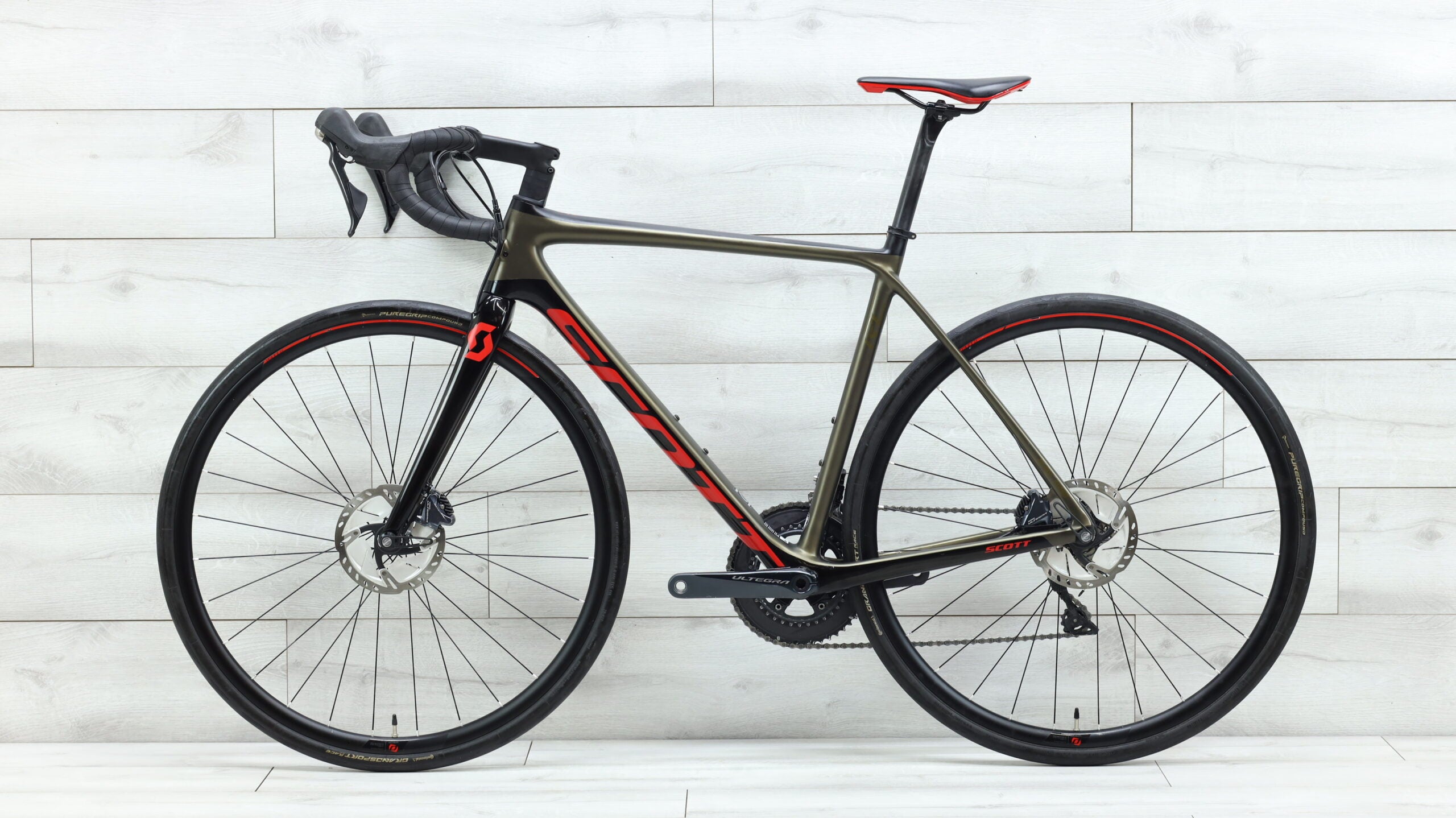 2019 Scott Addict RC 20 Disc Road Bike 54cm