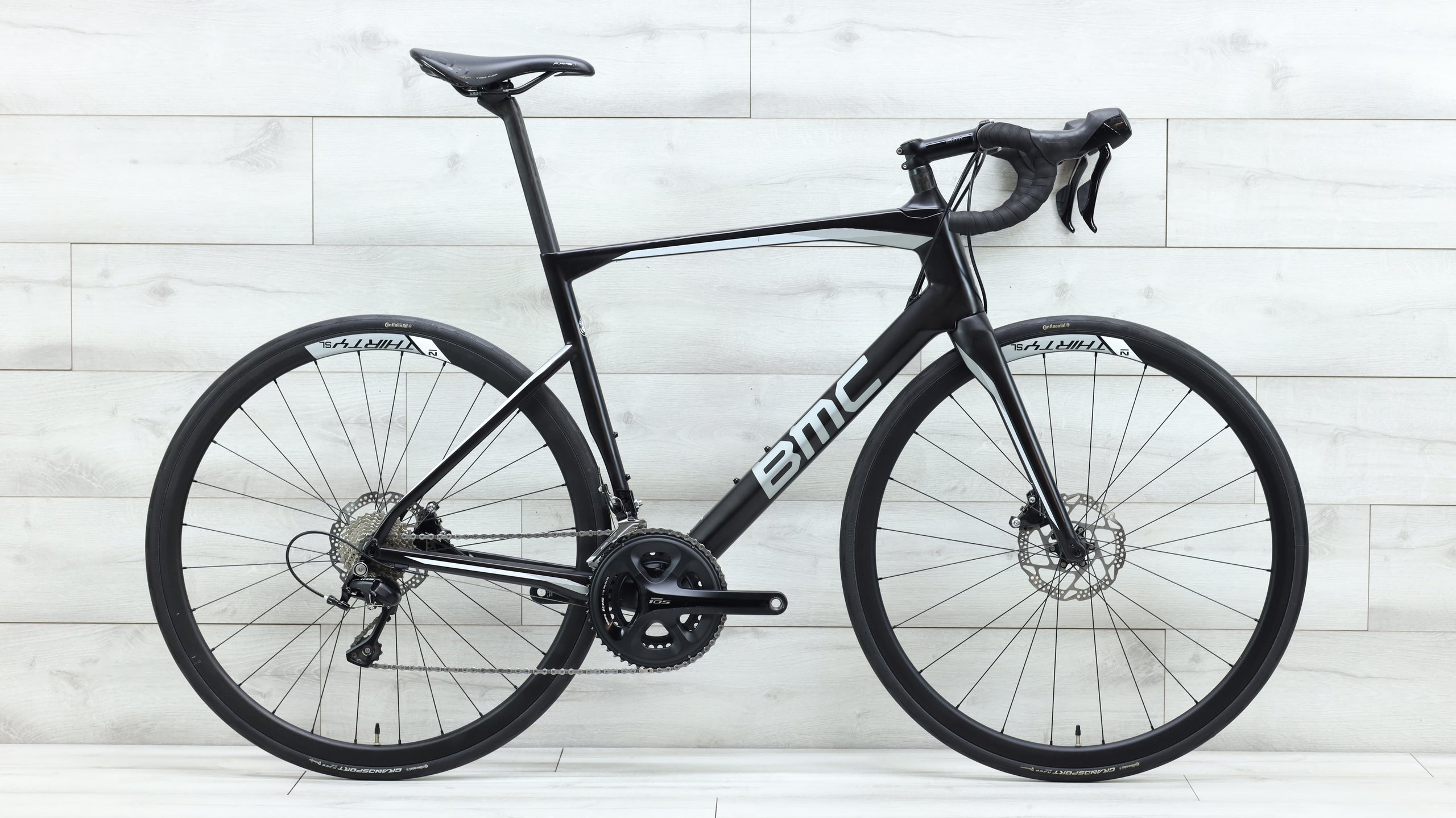 2017 BMC Roadmachine 02 Road Bike 56cm - Main Image