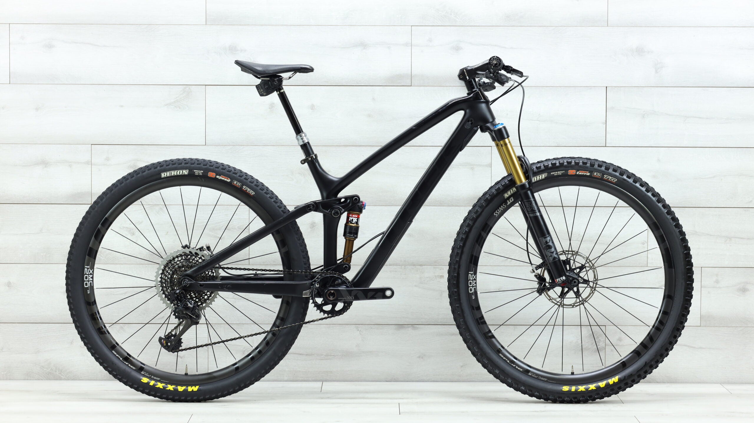 2018 trek bicycles 2018 Trek Fuel EX 9.9 29 Mountain Bike